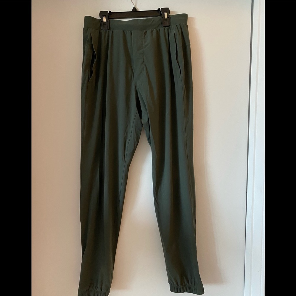 Lululemon Surge Jogger Forest Green Medium